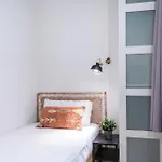 Experience Local Life In The Heart Of Gracia, *