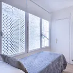Experience Local Life In The Heart Of Gracia, Daire Barselona