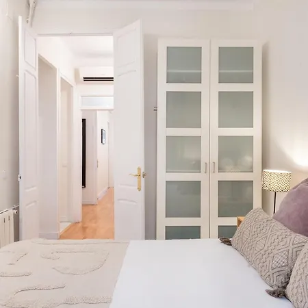Διαμέρισμα Experience Local Life In The Heart Of Gracia Βαρκελώνη